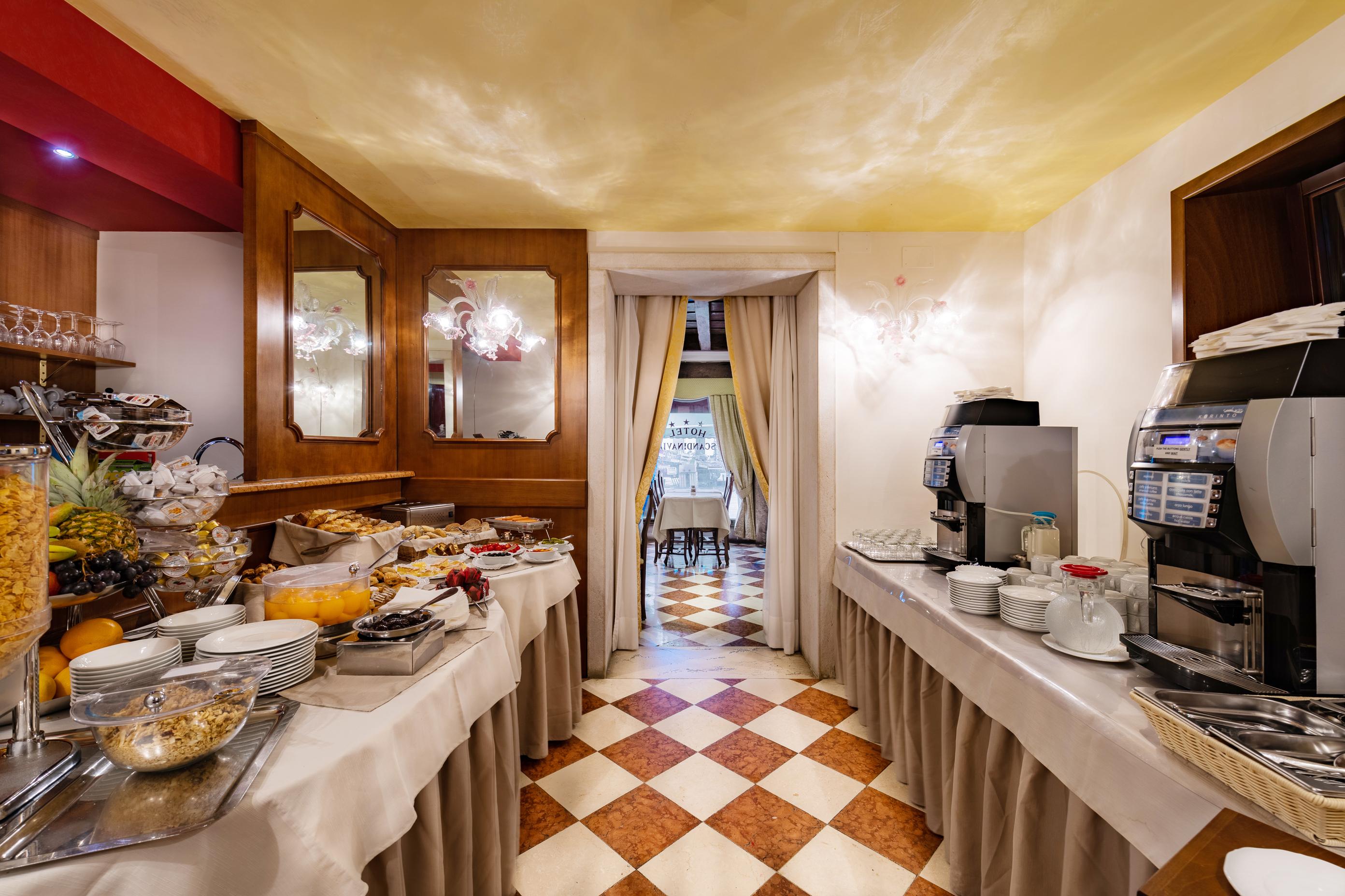 Scandinavia - Relais Hotel Venecia